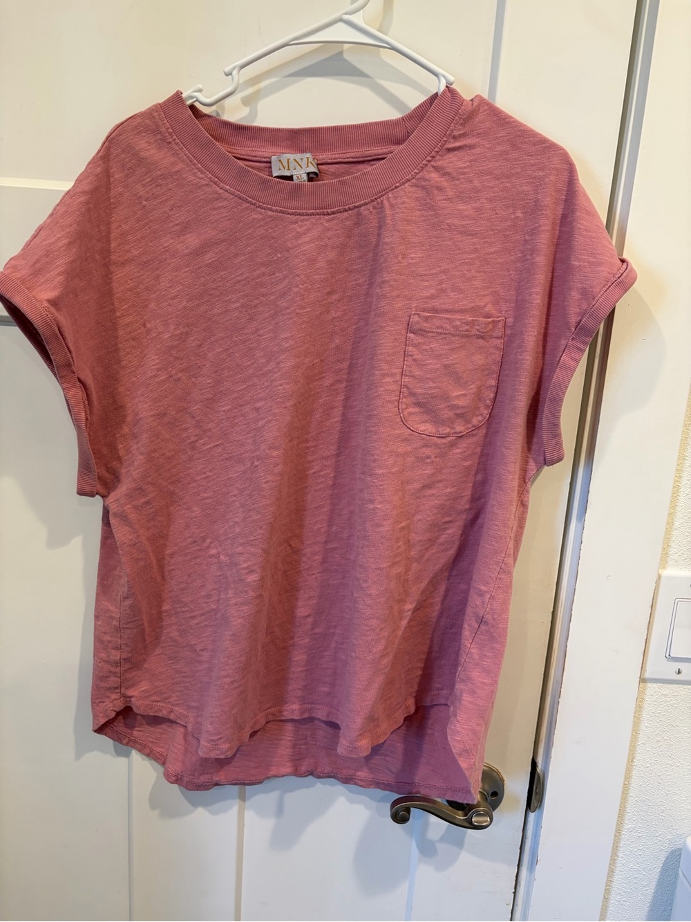 Women's Short Sleeve Pocket Tee in Dusty Rose